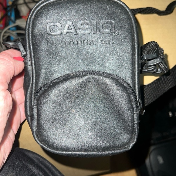CASIO The Unexpected Extra Vintage Carrying Case - Picture 10 of 10